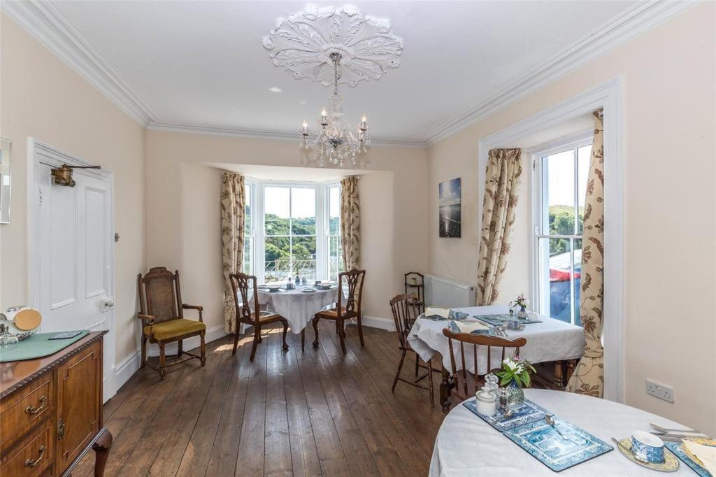 Little Haven Pendyffryn Manor Bed & Breakfast מראה חיצוני תמונה
